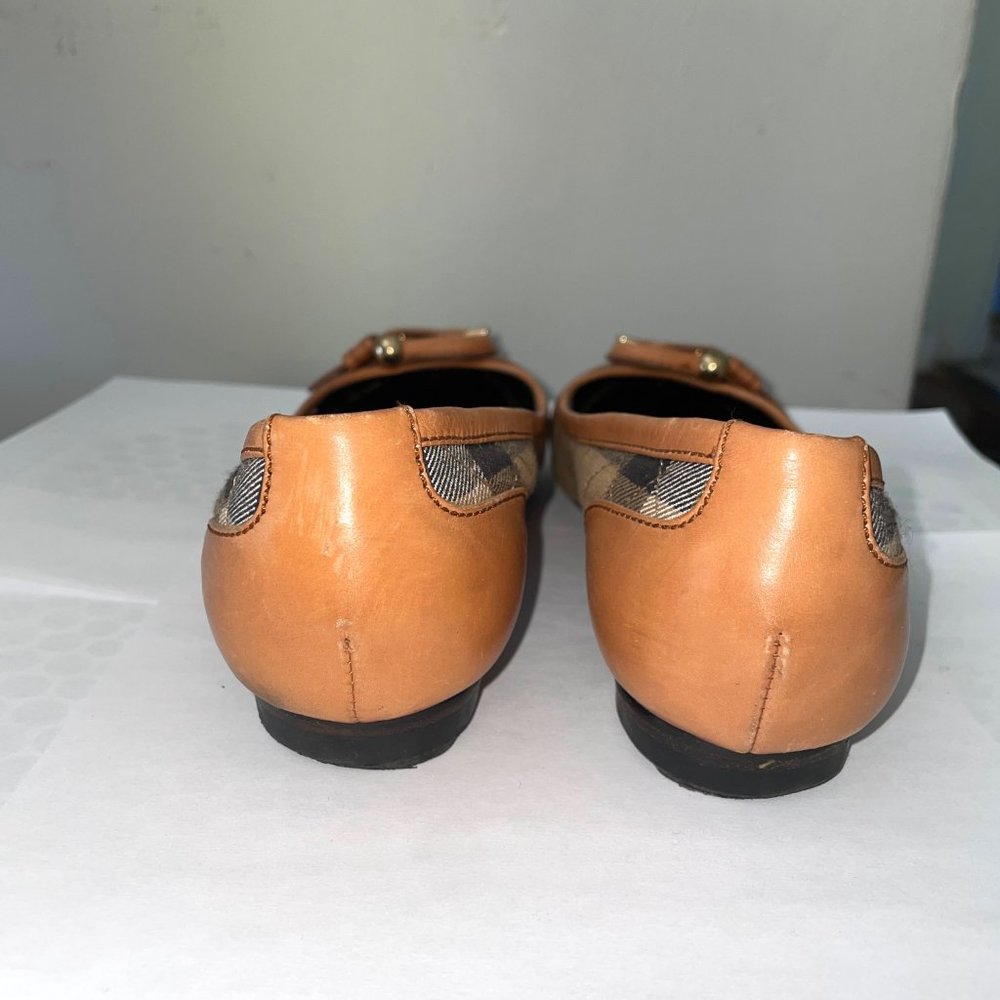 Burberry Quilted Check Buckle Flat - Picture 7 of 16